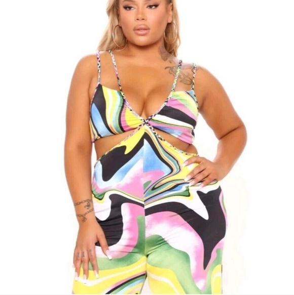 NWT FASHION NOVA 3x Multicolor Jumpsuit - Picture 5 of 6